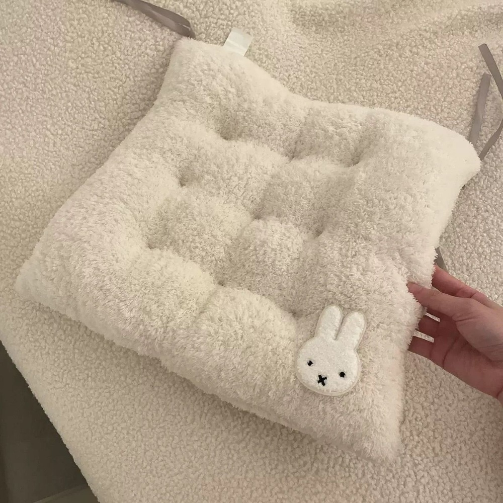 Cuscino per Sedia Miffy Rabbit - Office Furniture Heaven recensione e prezzo